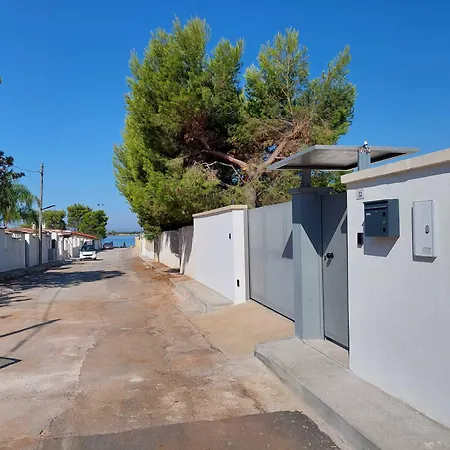 B&B La Porta Sul Mare A Porto Cesareo Torre Squillace